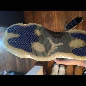 Space jam 11s size 6 grade school